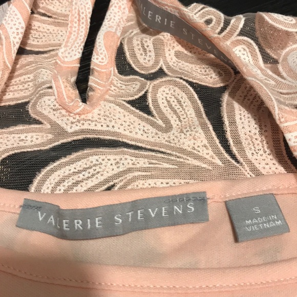 NWT Valerie Stevens blouse with matching camisole - Picture 6 of 7